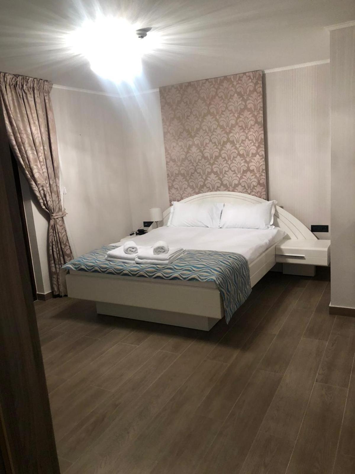 Hotel Петрчане Екстер'єр фото