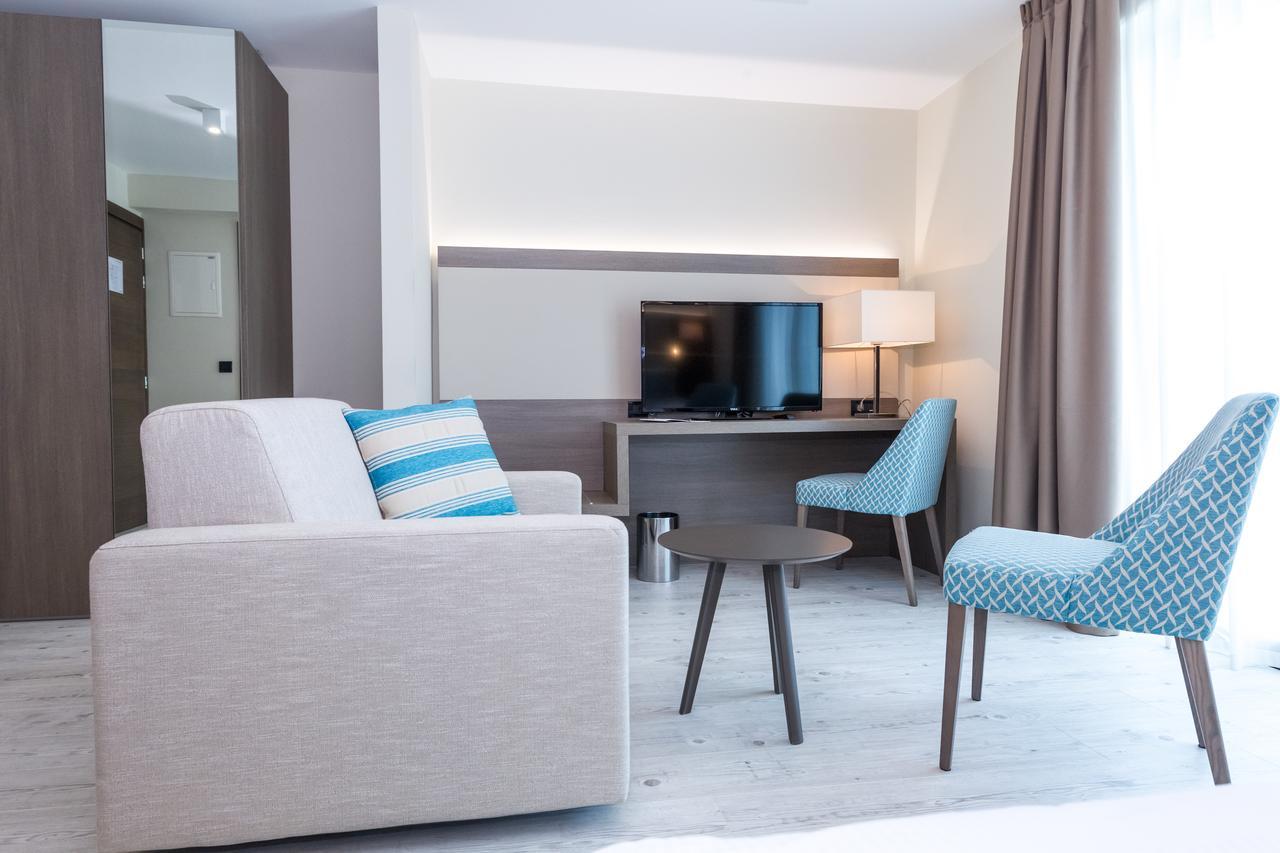 Hotel Петрчане Екстер'єр фото